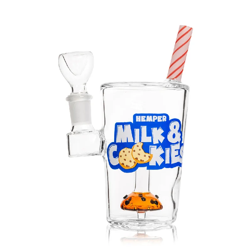 - Summer pet ice matHEMPER - Milk and Cookies Bong 6"