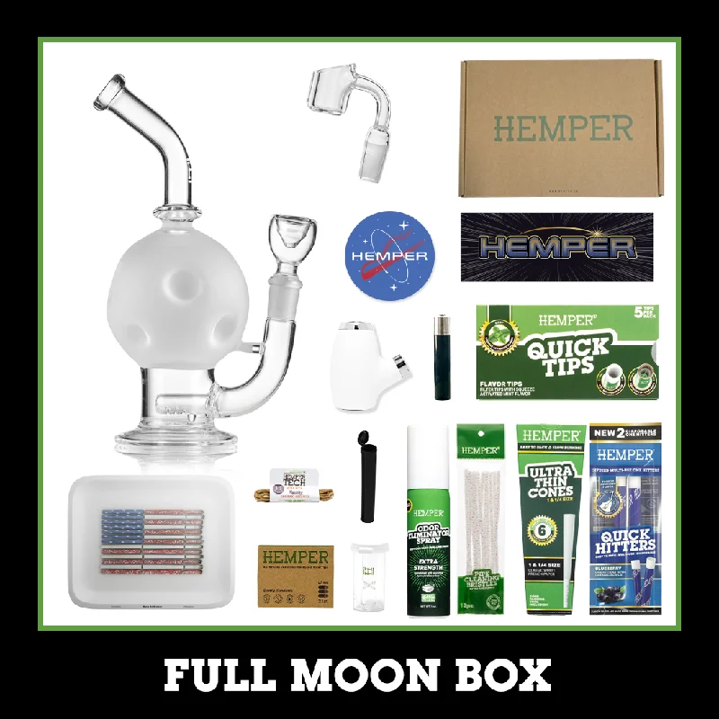  -Anti-scratch scratching board AND cat bed in oneHEMPER -  Moon Bong Box